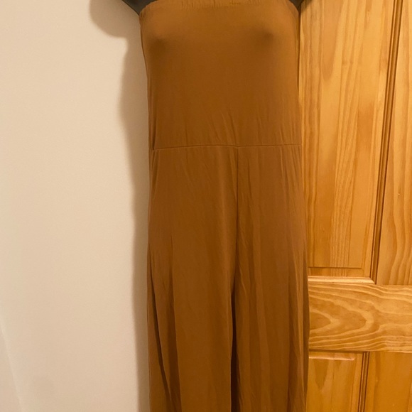 Jumpsuit - Picture 3 of 3